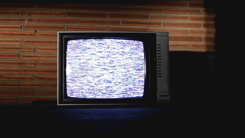 اختلال در صفحه تلویزیون قدیمی